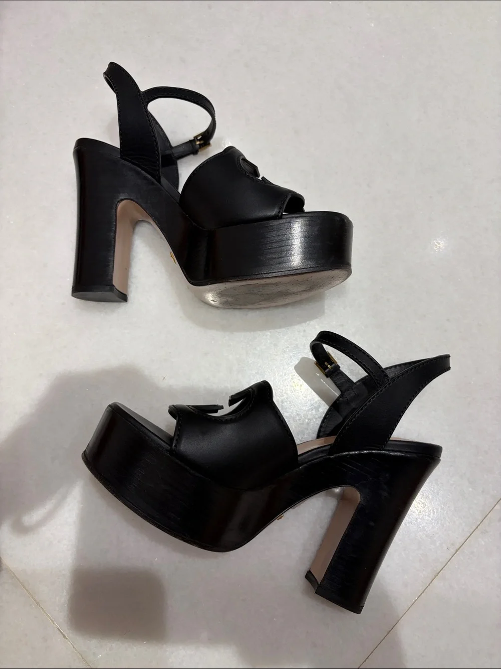 Gucci Black Leather GG Cutout Platform Sandals